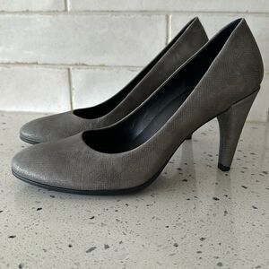 ECCO Patterned Gray. Leather high heels Pumps  Formal Dress Shoes Women’s Sz 37